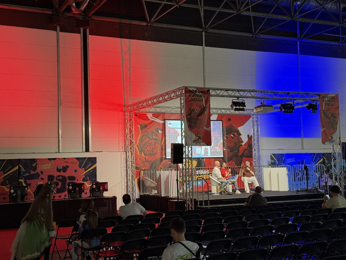 Dokomi Gaming Stage mit Publikum beim Brawl-Stars-Turnier